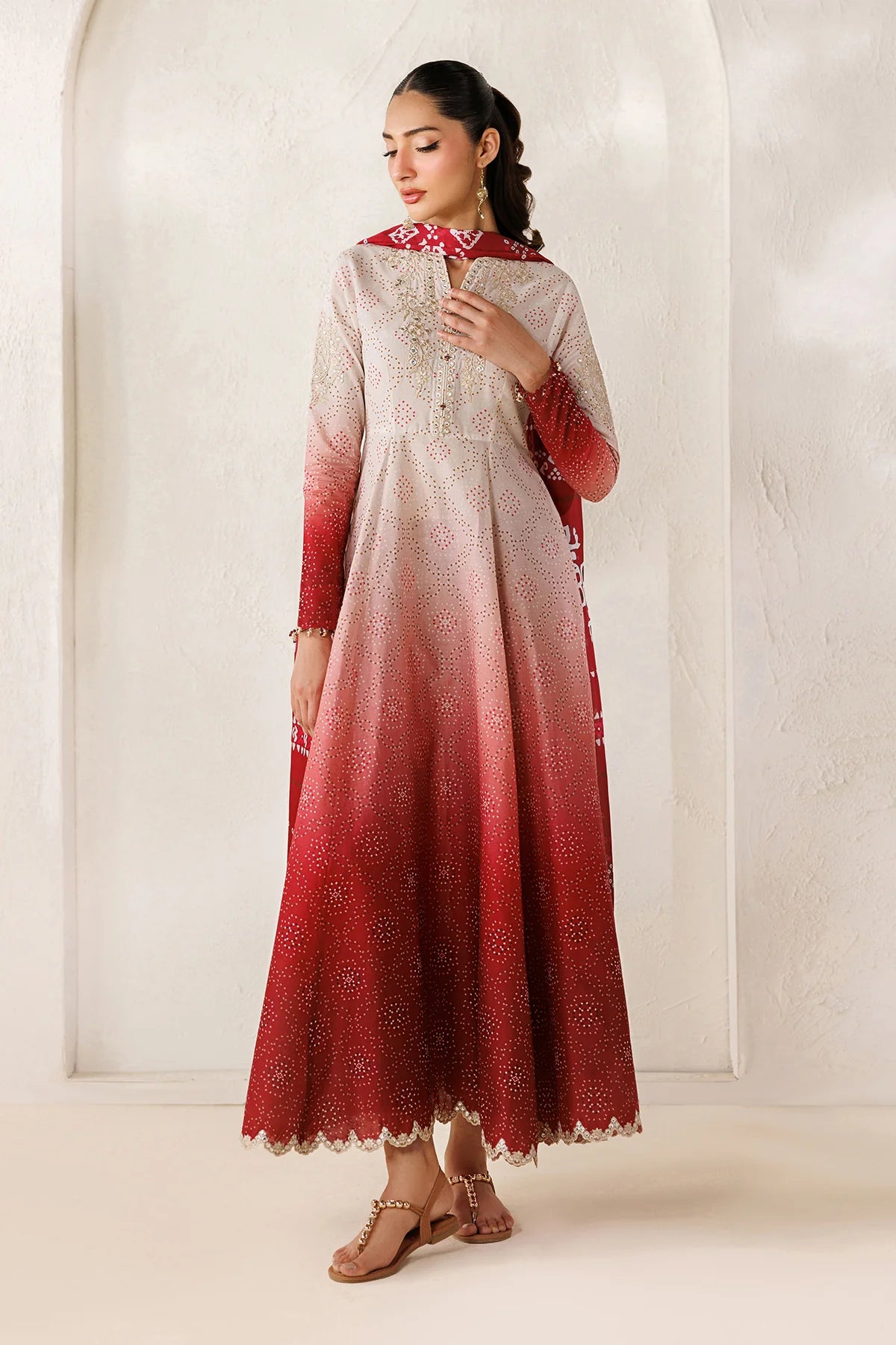 ESPR1346 | New In | Baroque