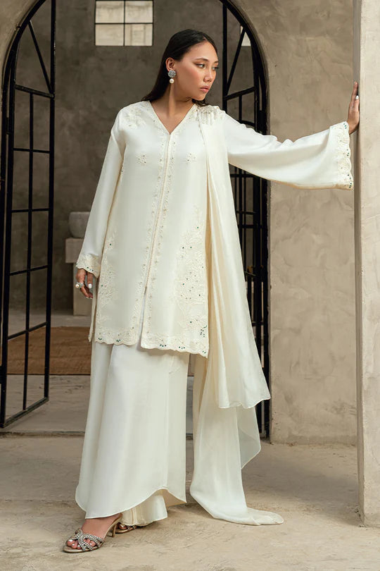 Irza | Luxus Luxury Pret '25 | Sunnia Manahil