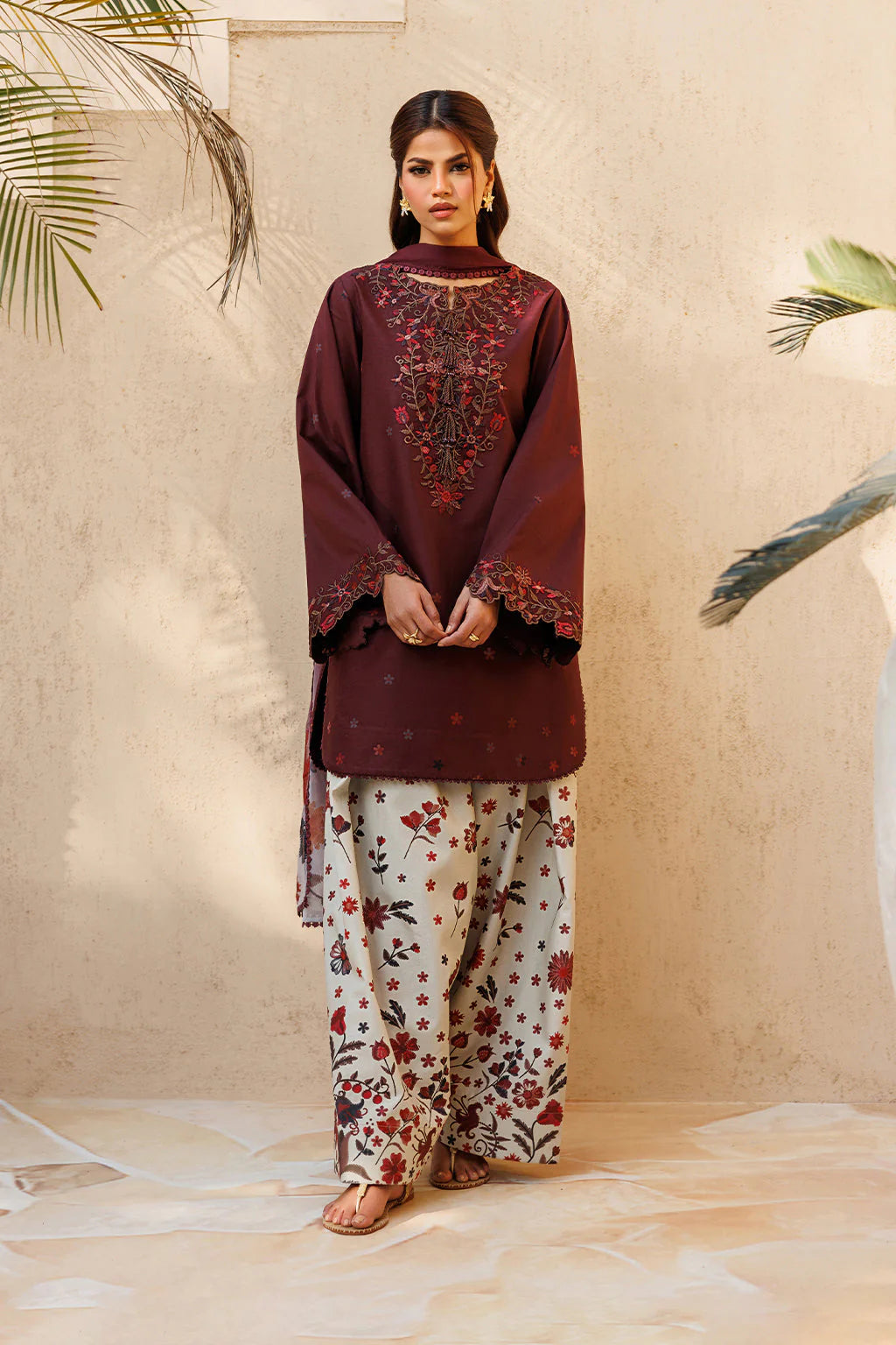UE-666 Printed Lawn | Iznik