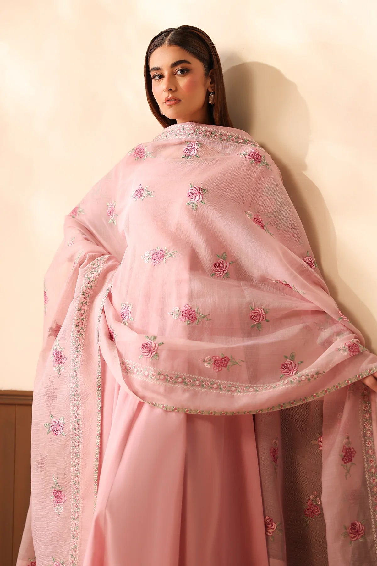 ESPR1354 | New In | Baroque