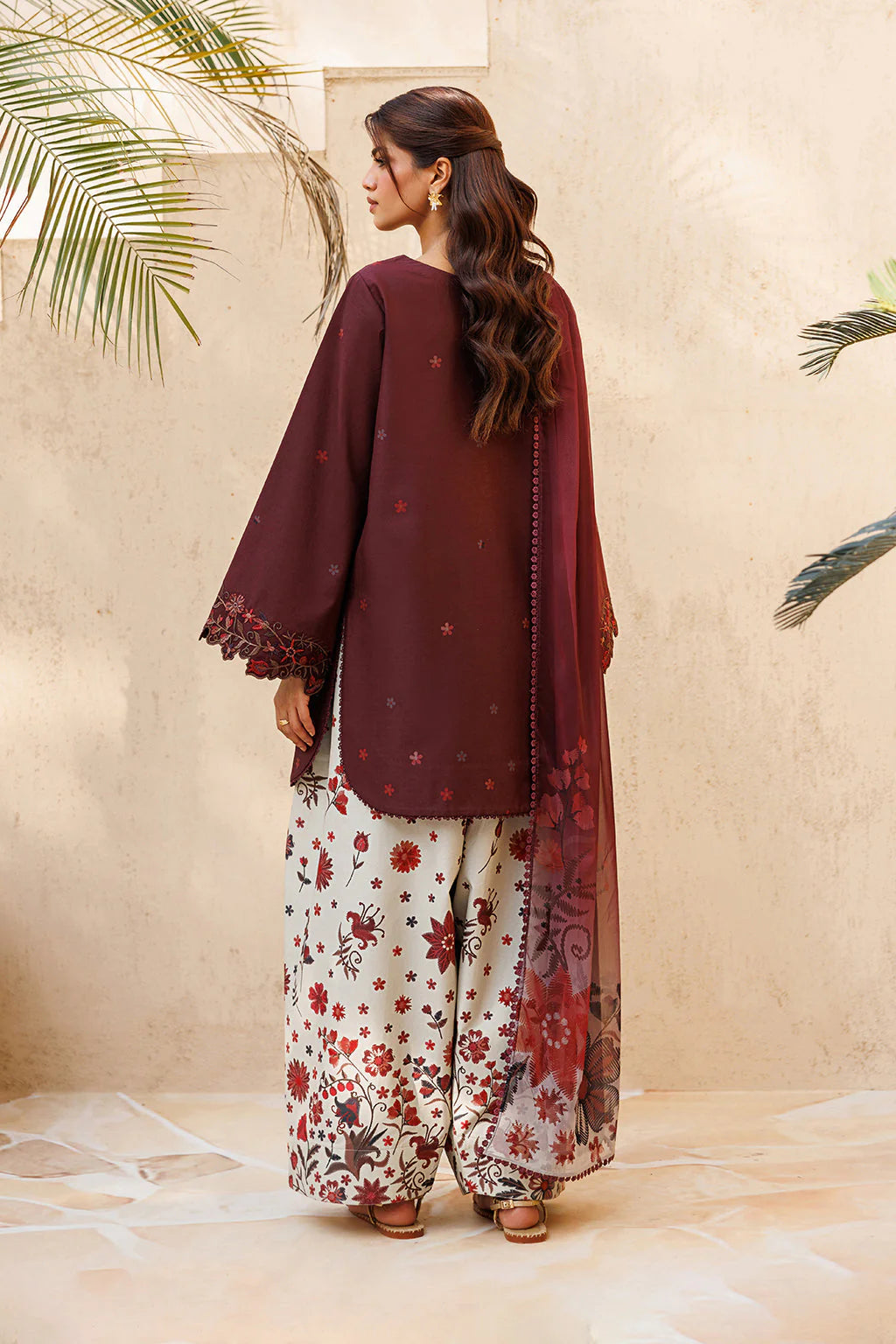 UE-666 Printed Lawn | Iznik