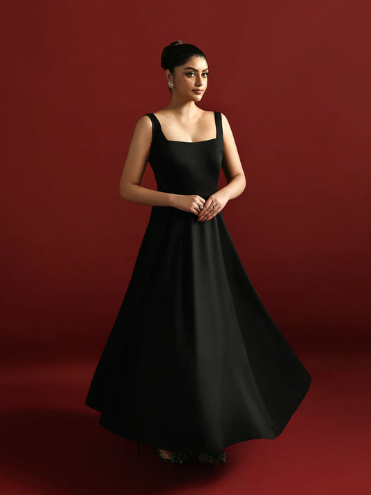 Look 5 | Basics | Caia