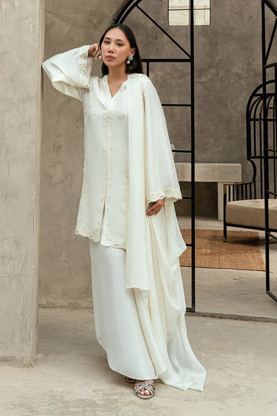 Irza | Luxus Luxury Pret '25 | Sunnia Manahil