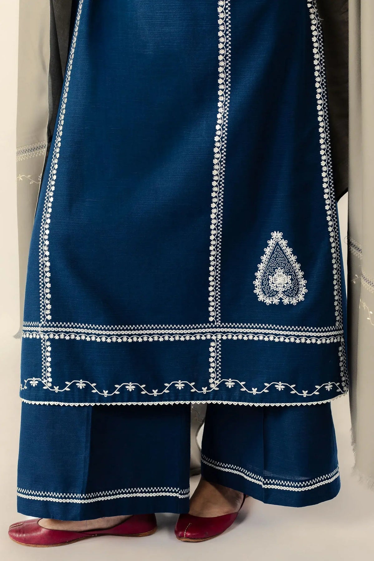 AZURE | Zara Shahjahan