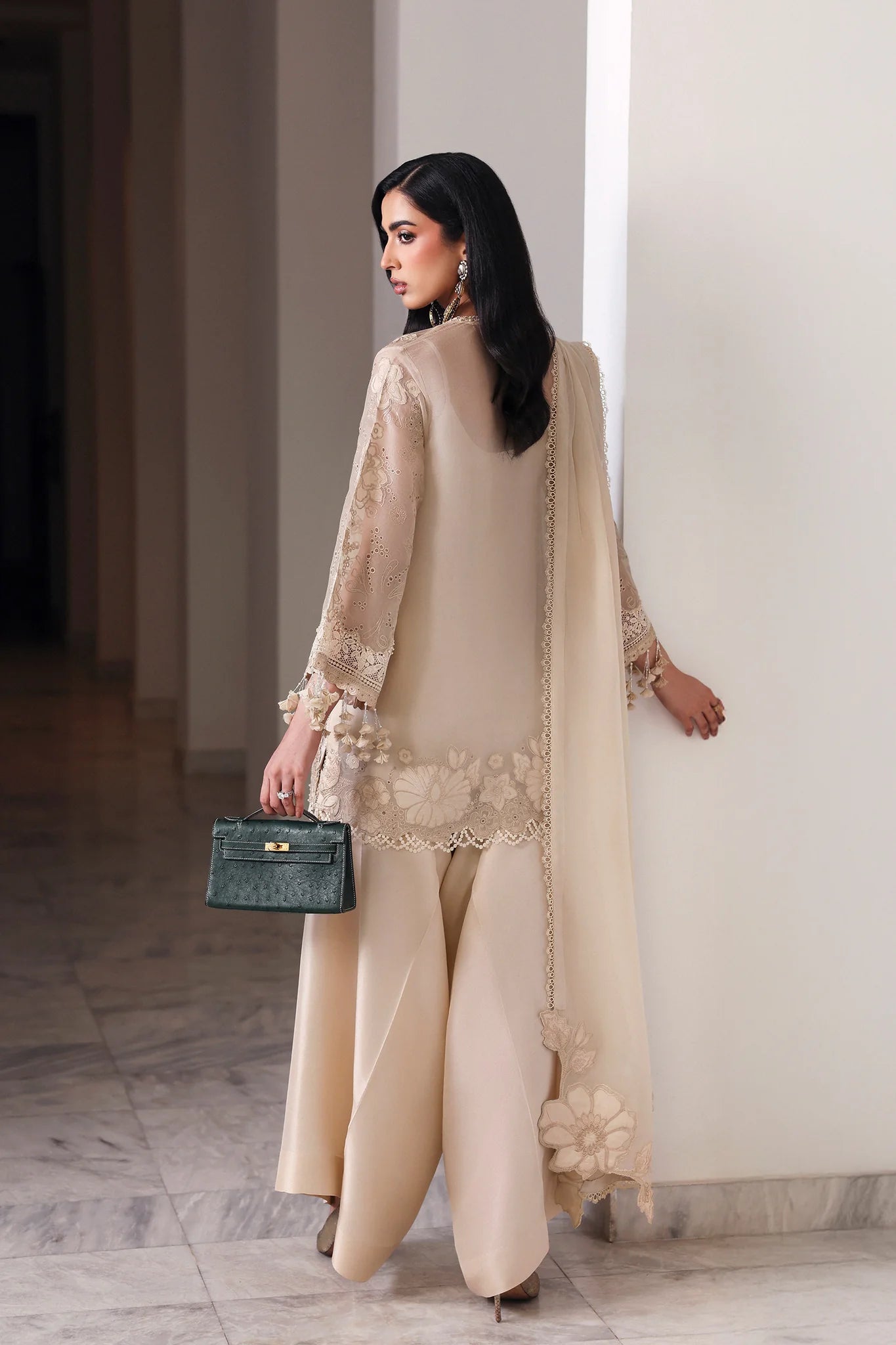 ZEYA (EV-21482) | NOURA | ELAN
