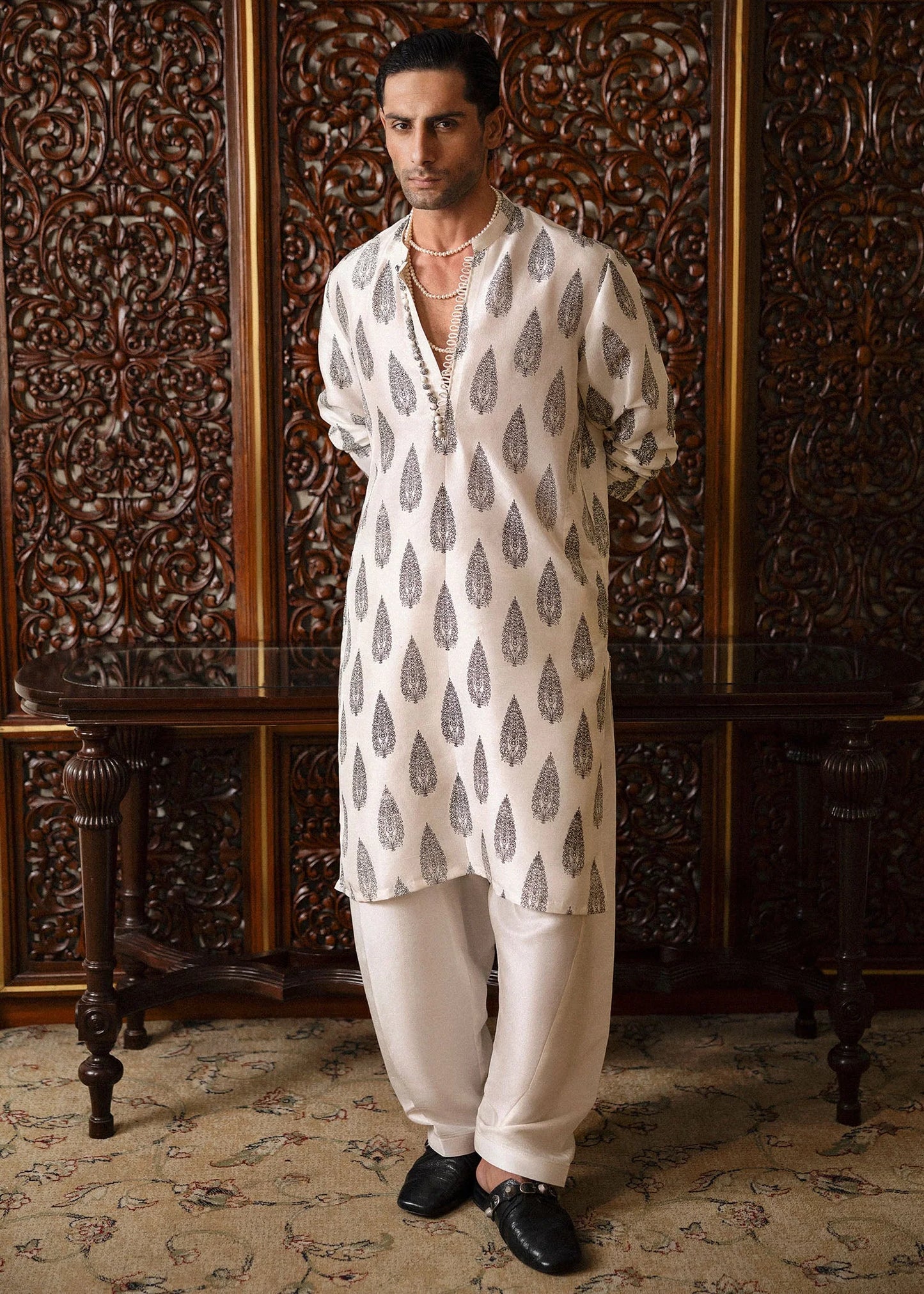 Ivy | Hussain Rehar