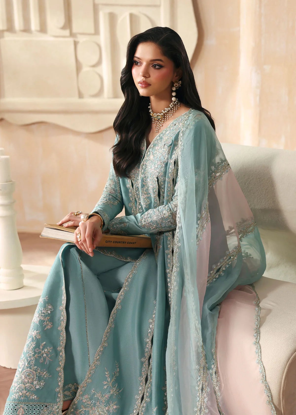 Triana | Rea Luxury Pret '26 | Kanwal Malik