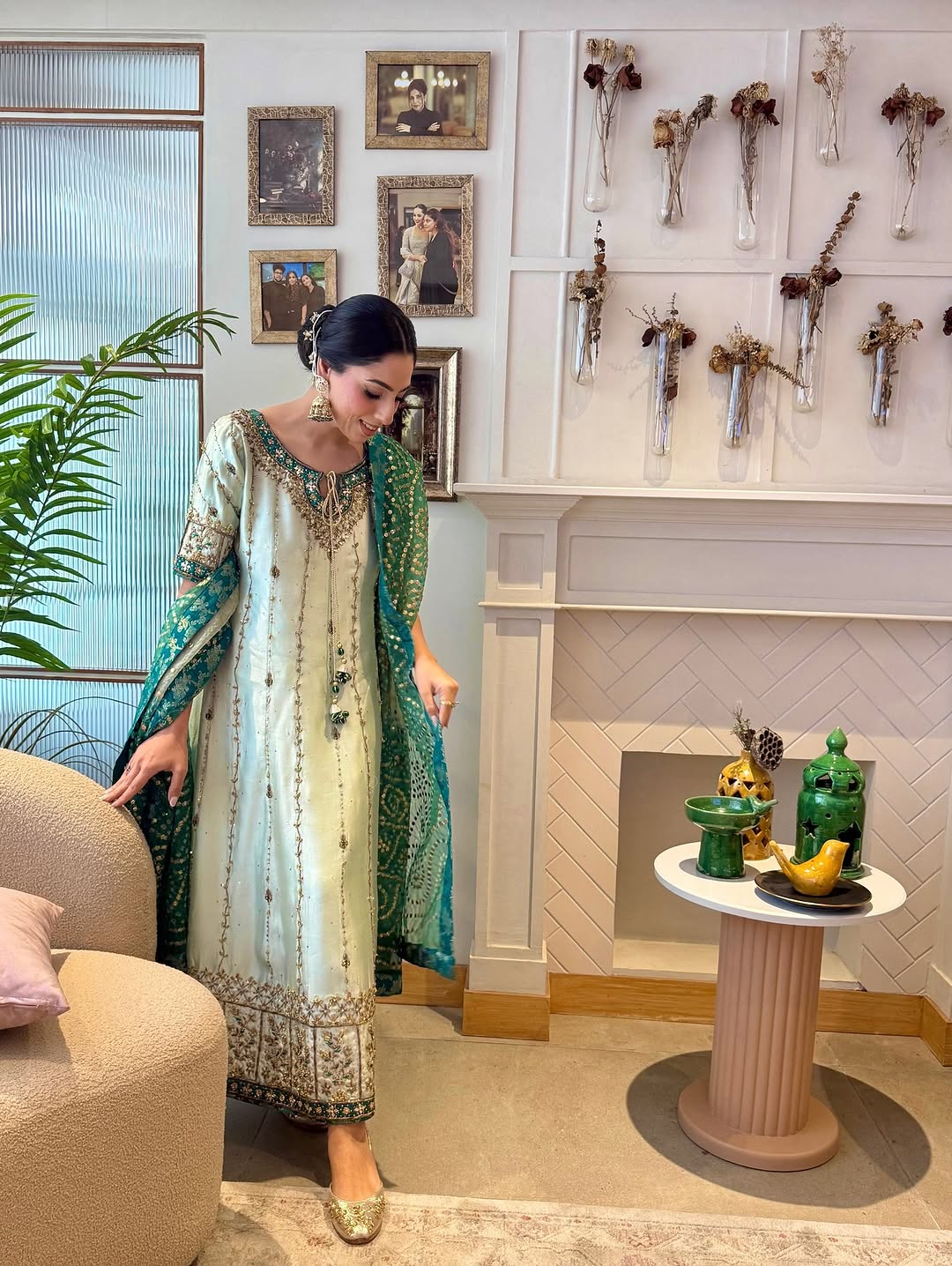 Mint Kalidar | Samra Hayat