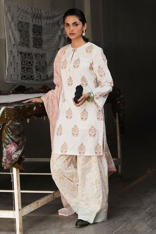 ZR25H0412 | Zara Shahjahan Handcrafted II
