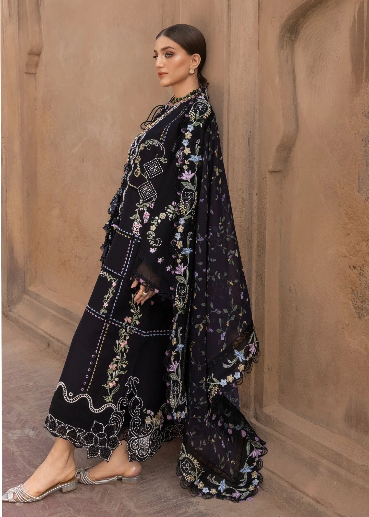 FLORAL SERENITY - D1A |  Flow By Crimson Lawn'26 | CRIMSON