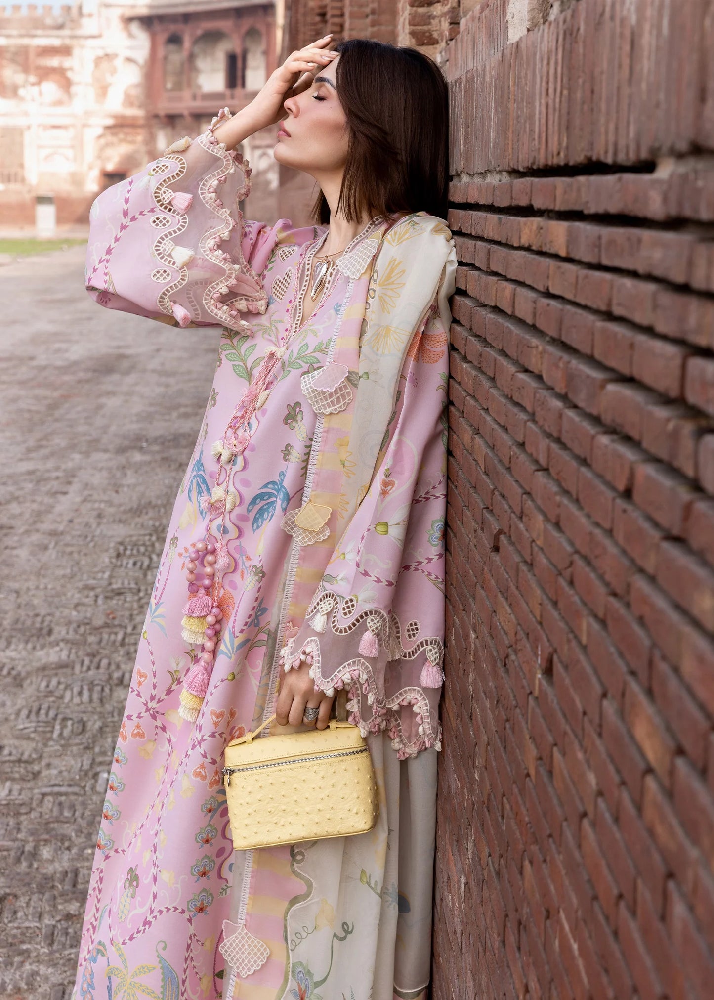 OUT OF MANY HEARTS - D6A |  Flow By Crimson Lawn'26 | CRIMSON