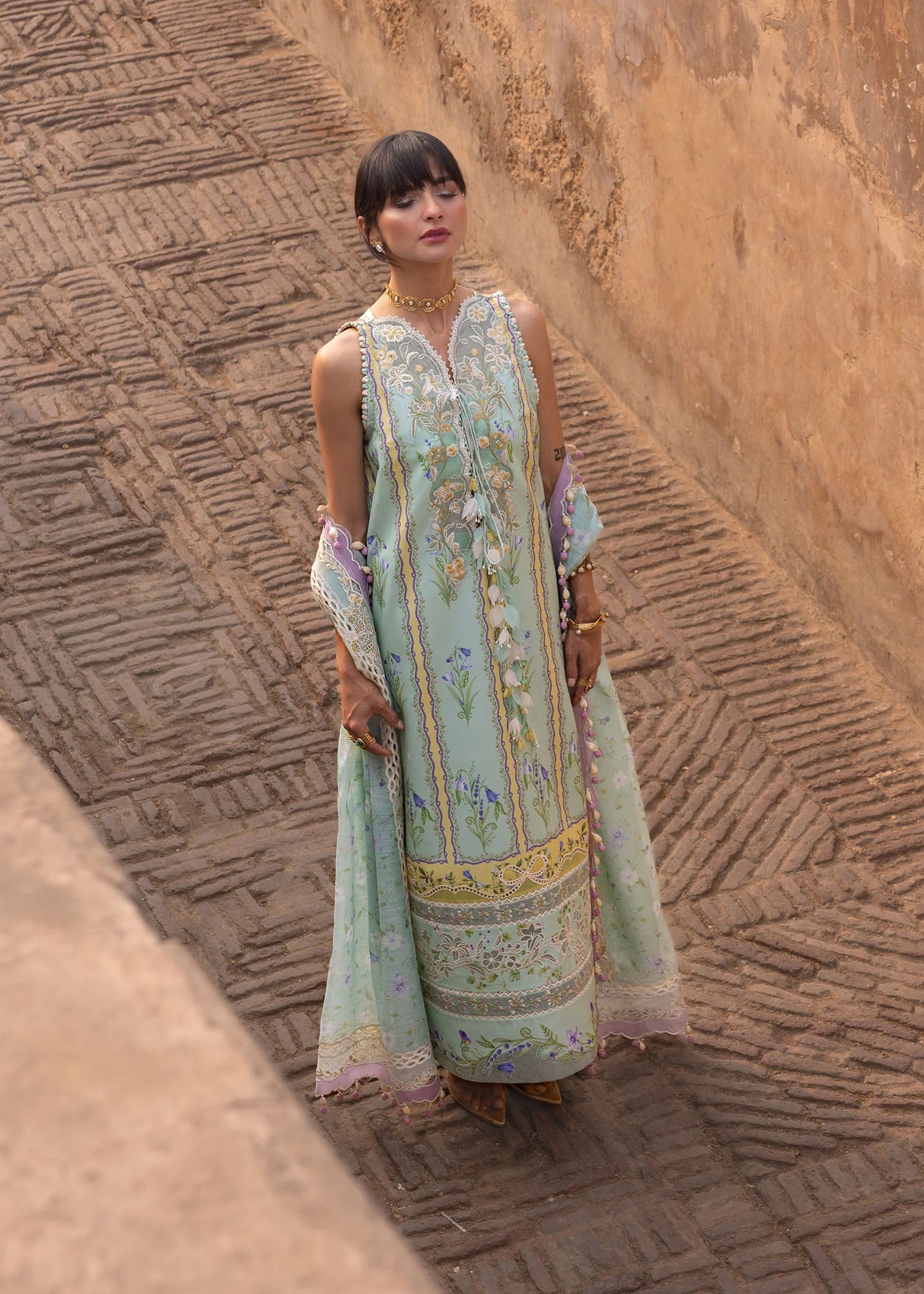 SUN-KISSED LETTER-D9B |  Flow By Crimson Lawn'26 | CRIMSON