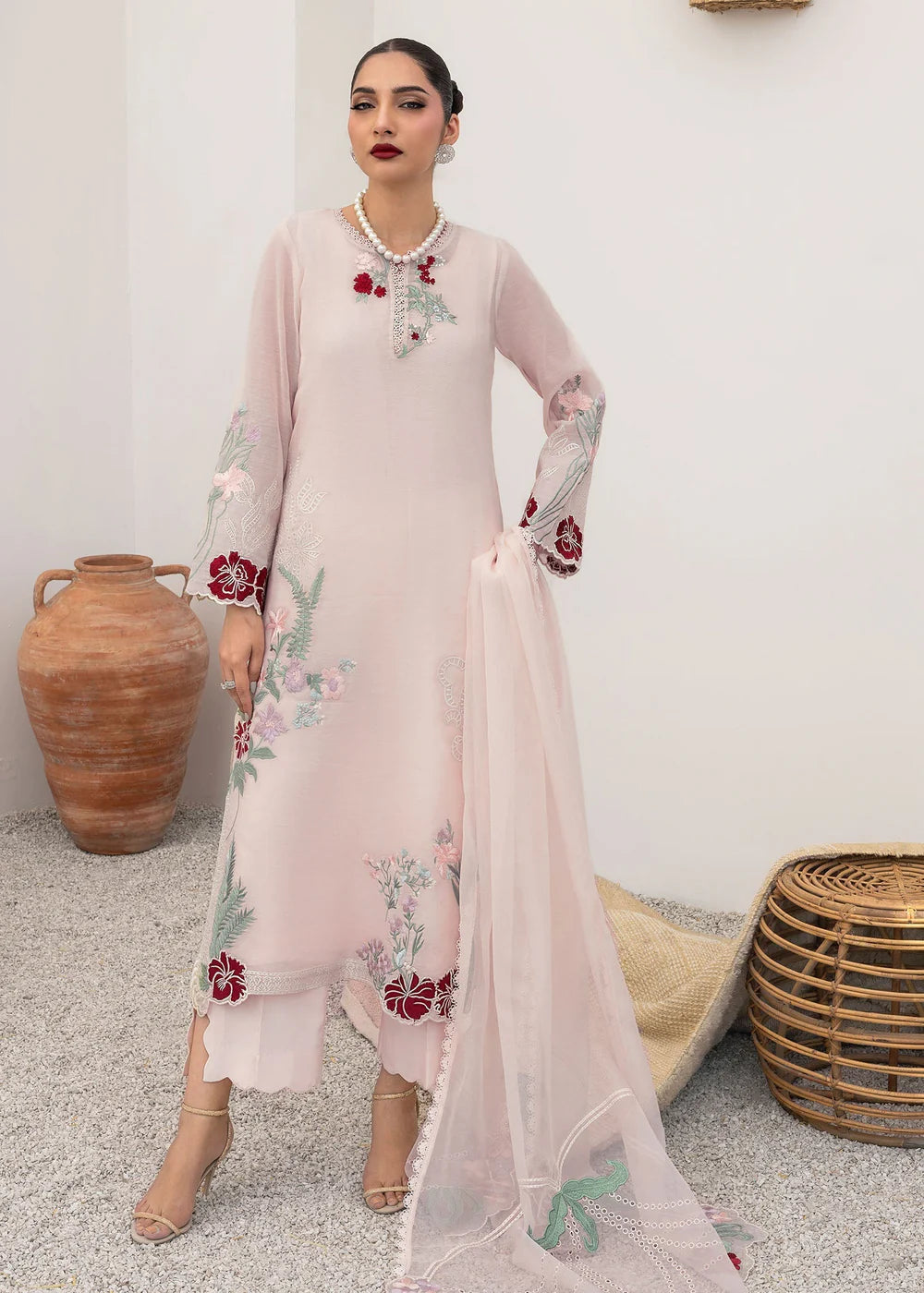Petaline  | Saira Shakira Rosea Casual Pret'25