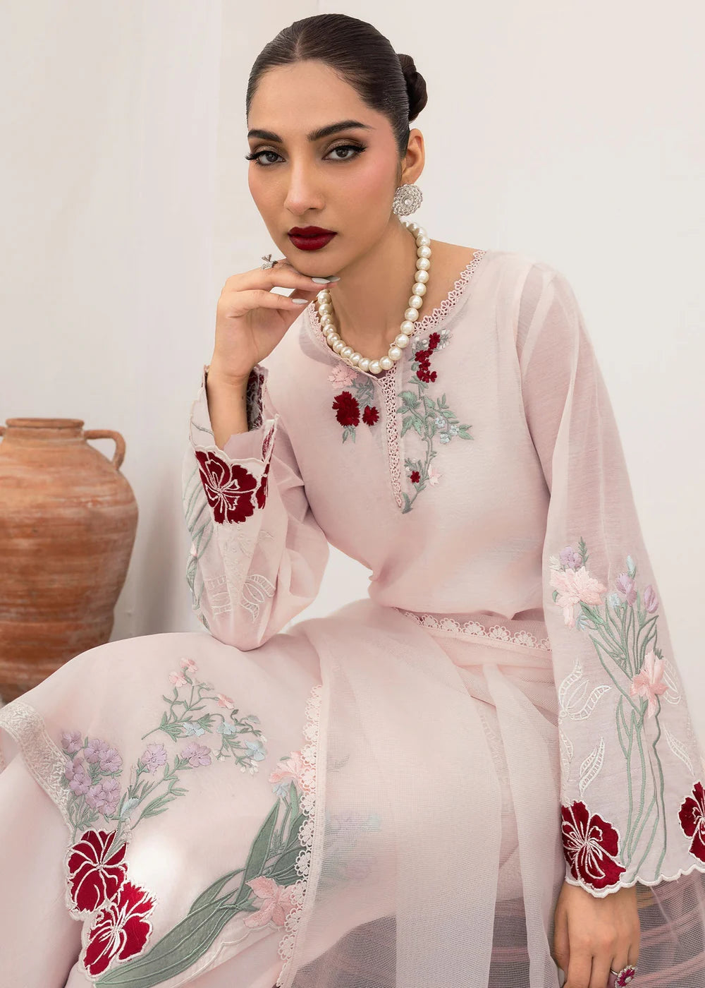 Petaline  | Saira Shakira Rosea Casual Pret'25