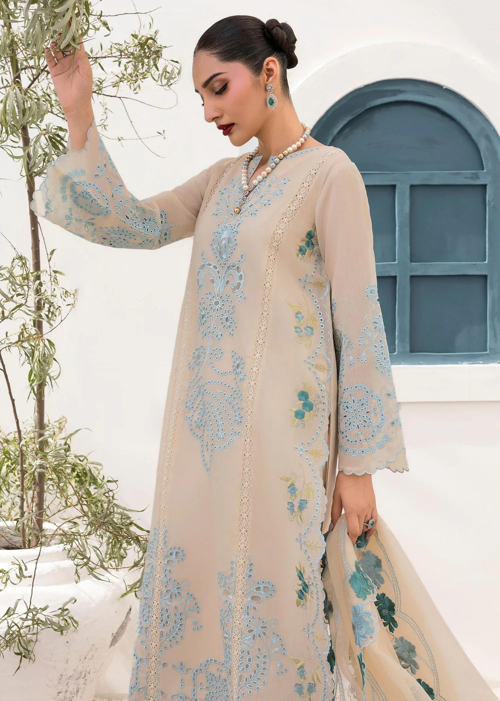 Serra  | Saira Shakira Rosea Casual Pret'25