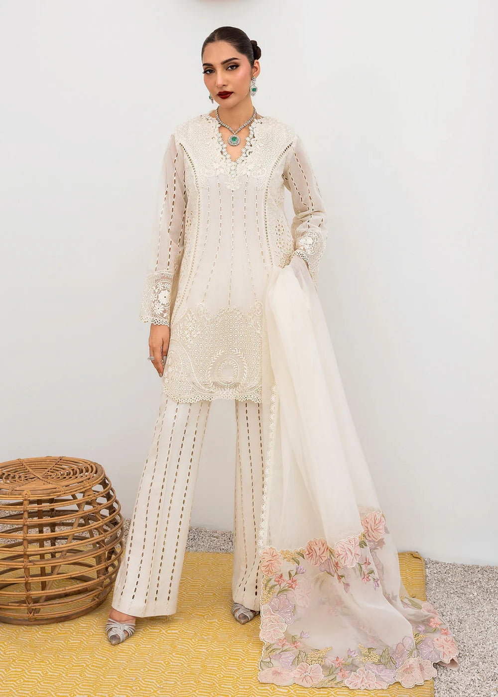Dew  | Saira Shakira Rosea Casual Pret'25