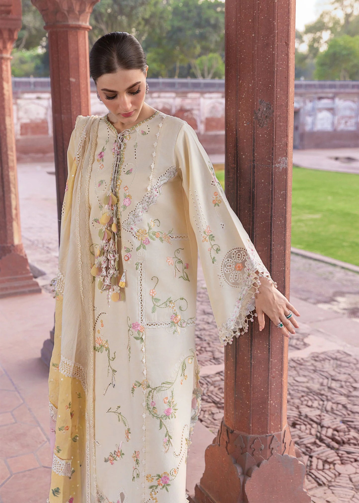 MANIFESTED MEADOWS - D7A |  Flow By Crimson Lawn'26 | CRIMSON