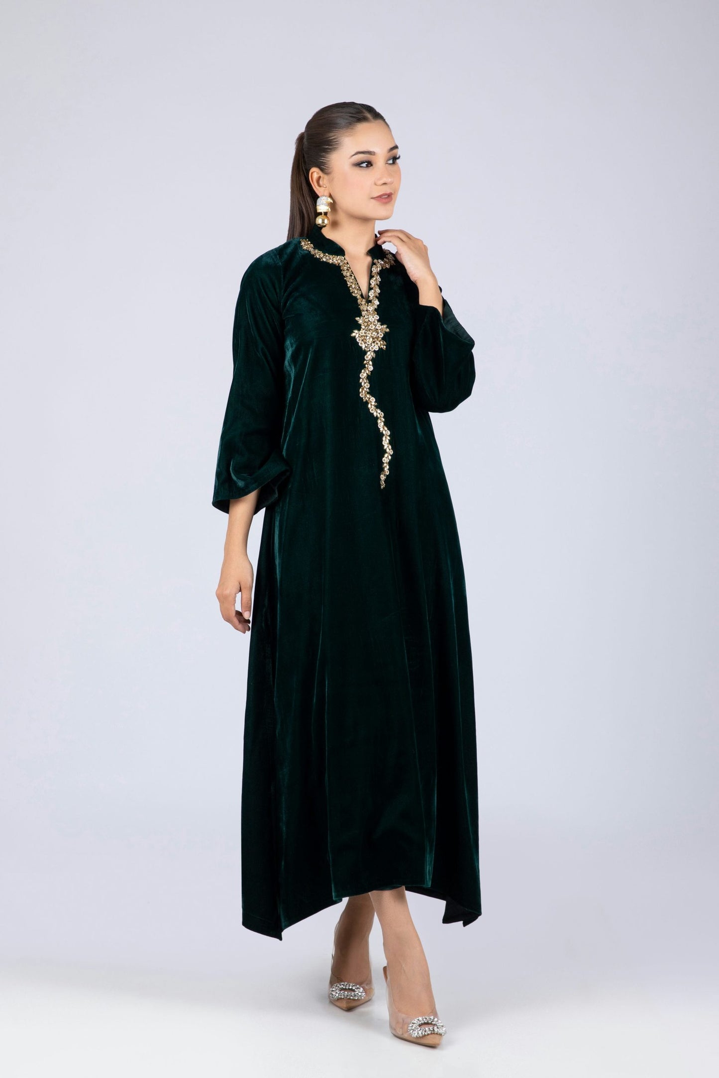 16193-GREEN | Velvet '25 | Ayesha Somaya