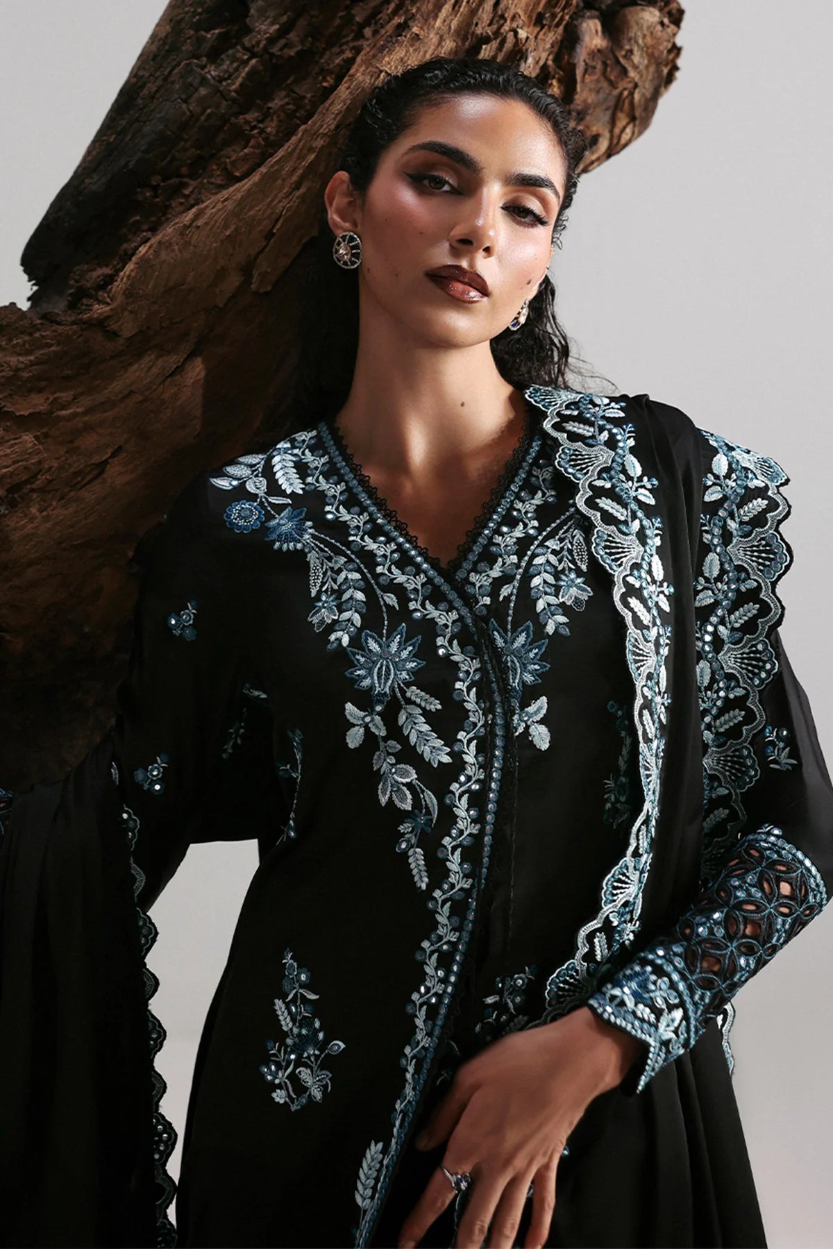 RHYLEN | LUXURY PRET | AFROZEH