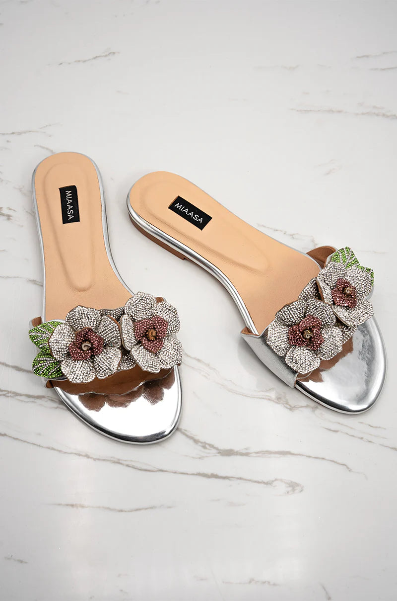 Léonie - Silver | Zilal - The Ramadan Edit | Miaasa | Footwear