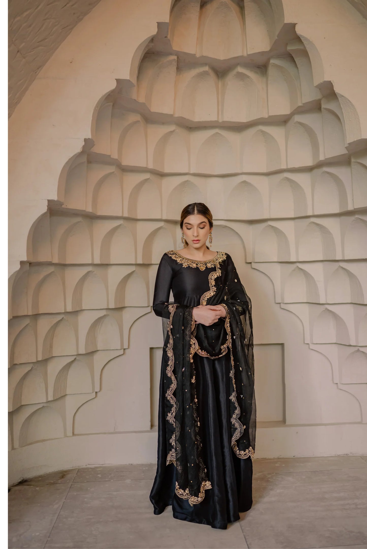 Afsaneh | Shanzay Anooshay
