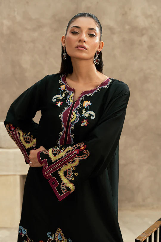 Yumi | Luxus Luxury Pret '25 | Sunnia Manahil