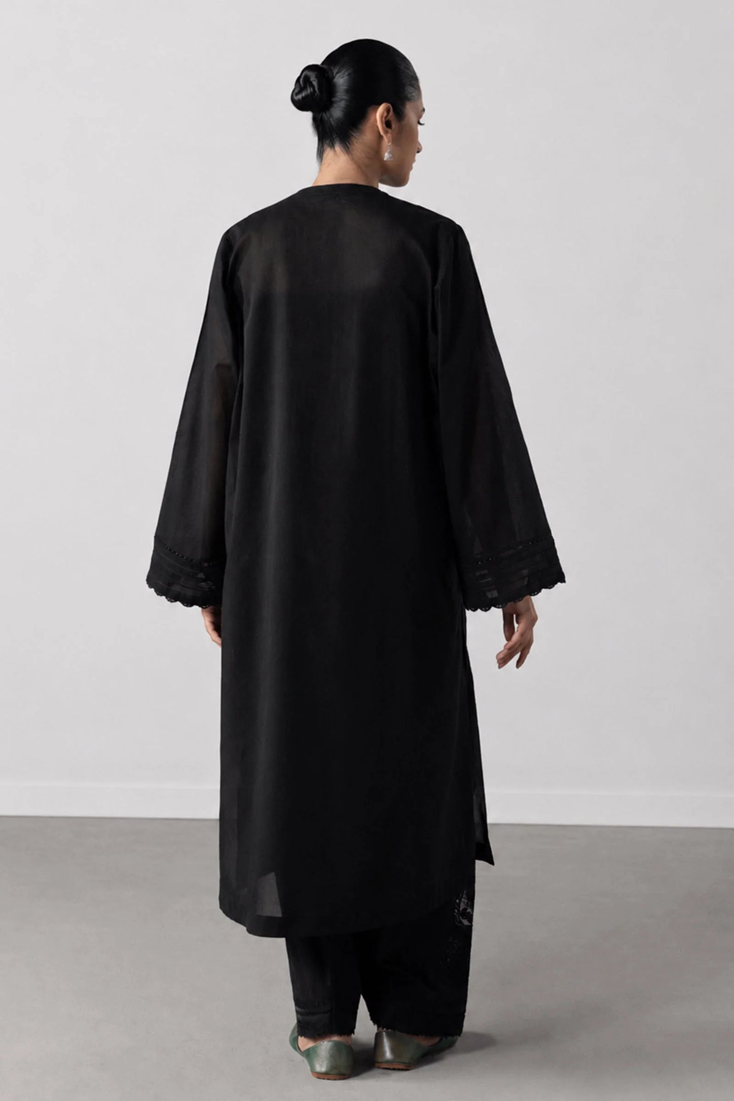 RUHI | ZSJ BASICS '26 | ZARA SHAHJAHAN