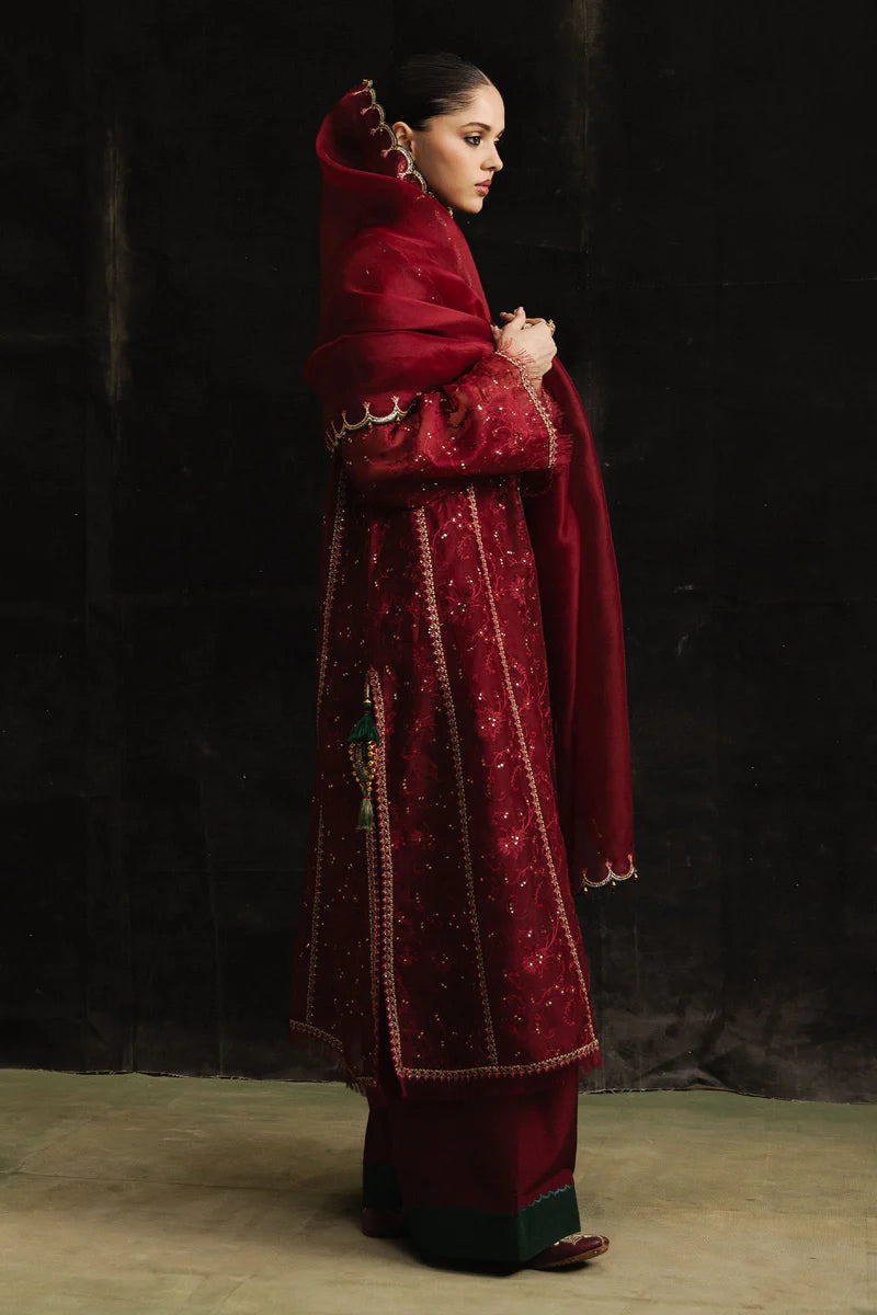 BAILA | STUDIO PORTRAITS | Zara Shahjahan