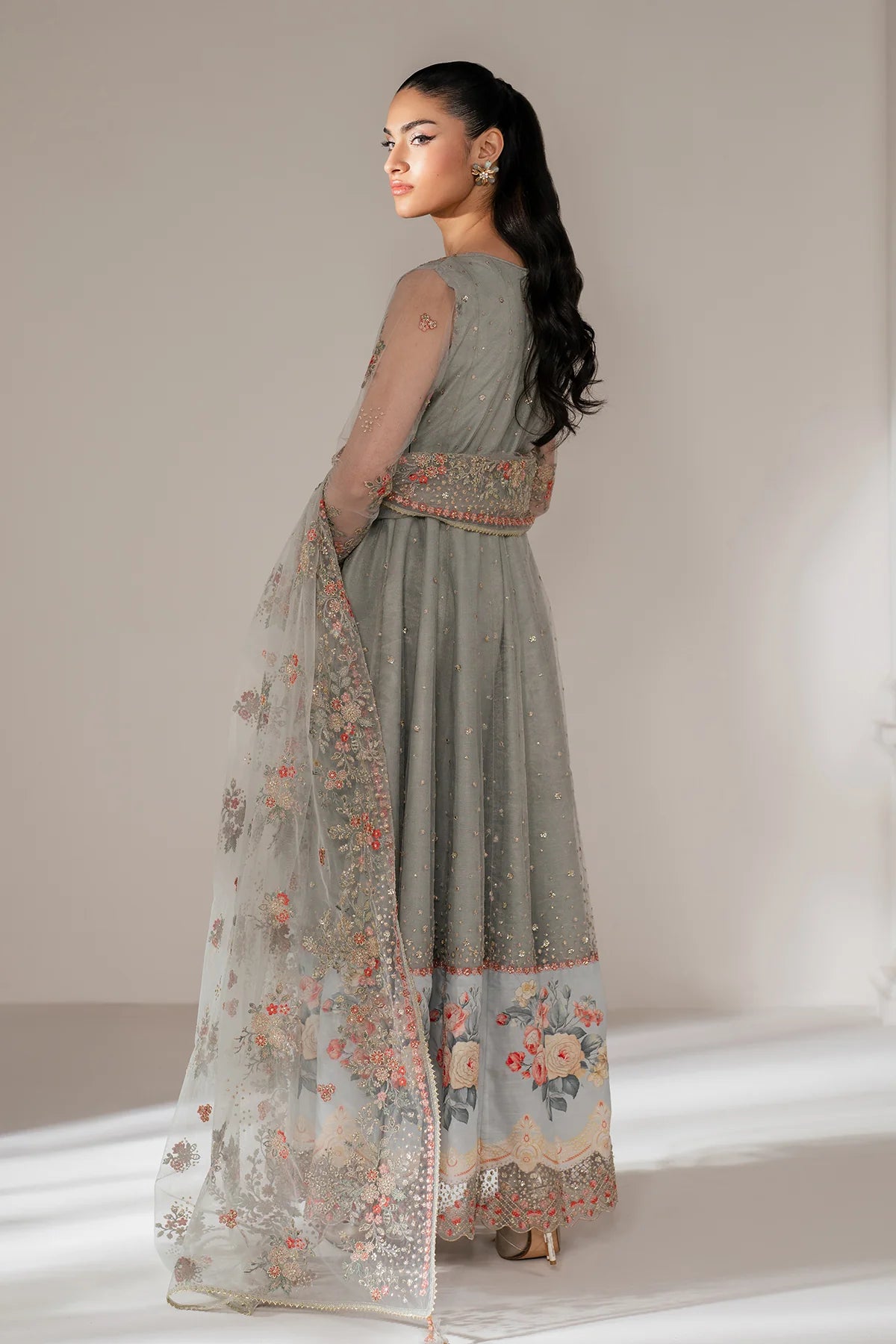 EFPR1101 | New In | Baroque
