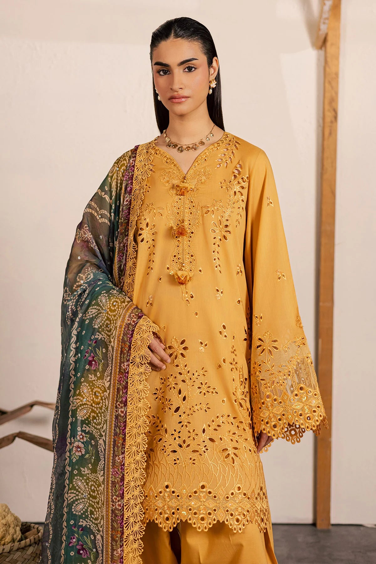 NE-254 | Summer collection '25 | Nureh