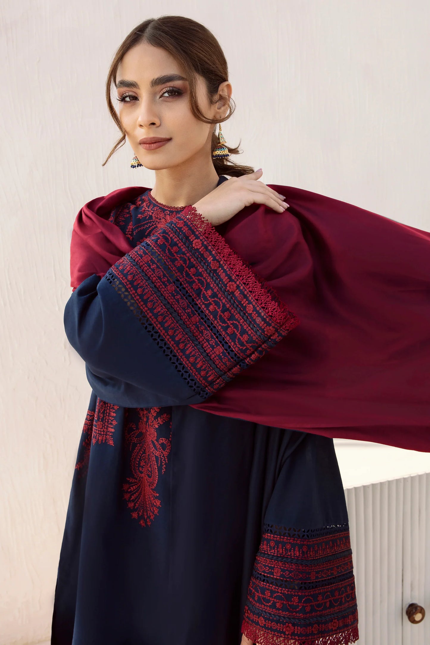 JZ-UW-D0111-0 | EMBROIDERED KHADDAR | Jazmin