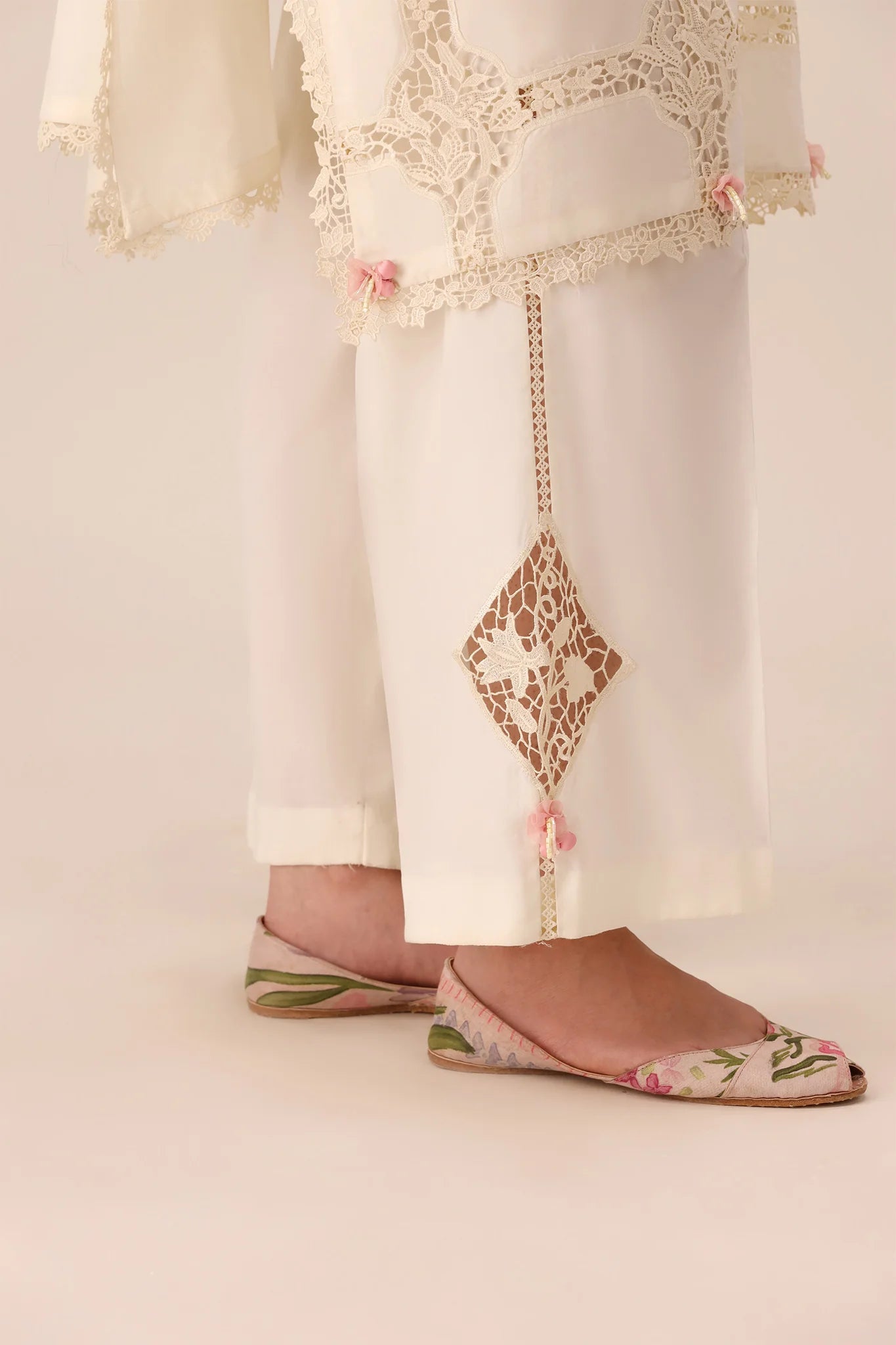 ZÉRIN (EL26-11 B ST) | STITCHED-ELAN LAWN'26 | ELAN