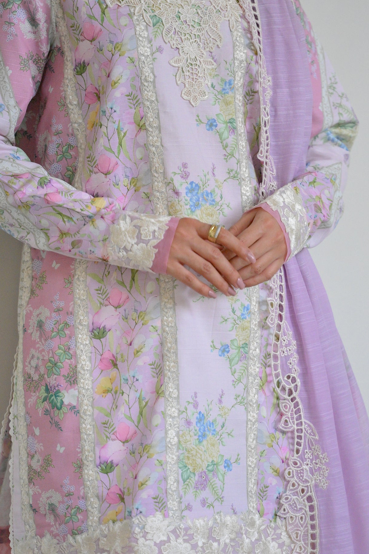 WHISPERS OF SUMMER / LILAC LUXURY PRINTED EMBROIDERED LAWN SET (NEL-25619) | ZAIB