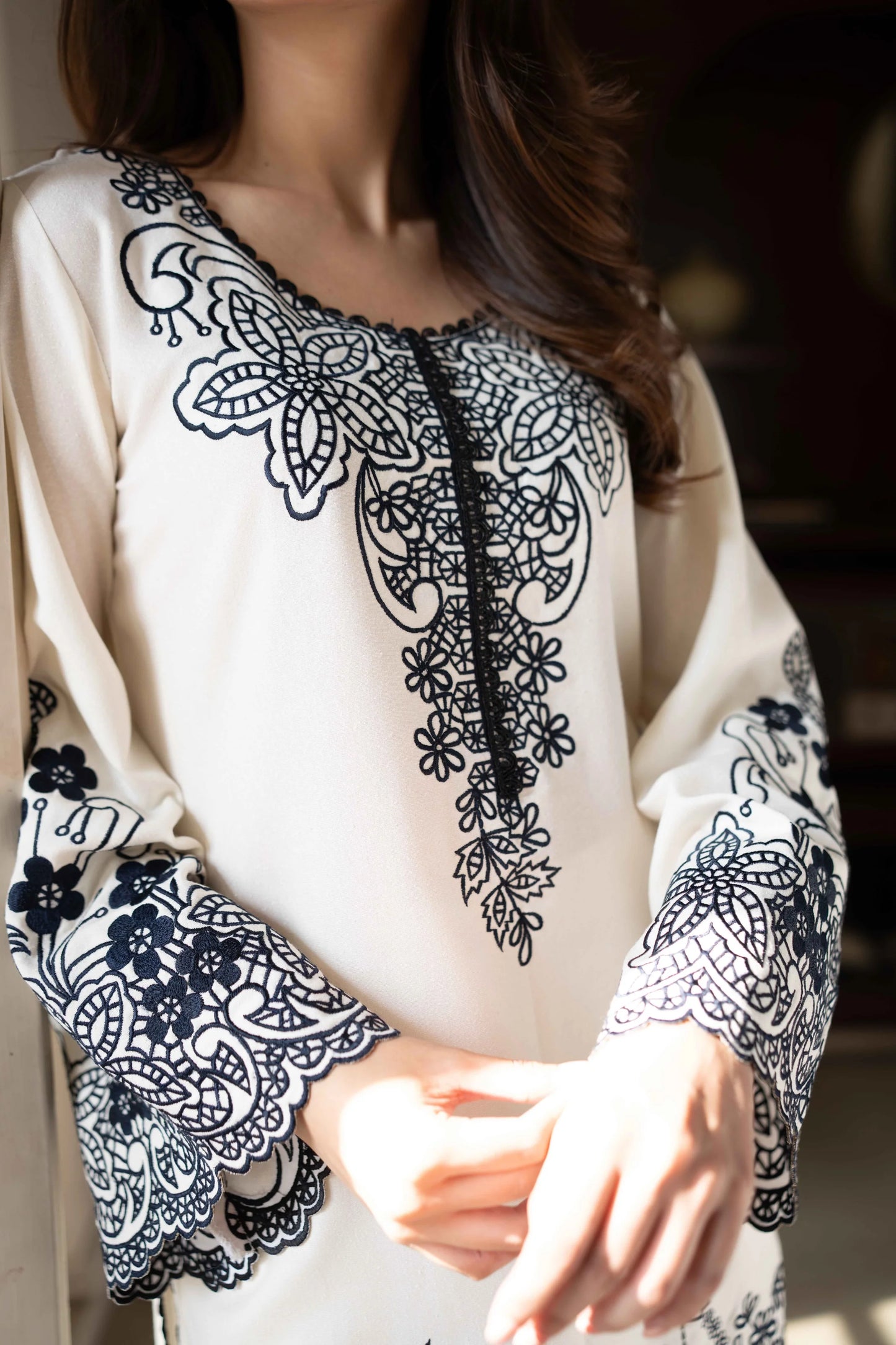 Lira | Shanzay Anooshay