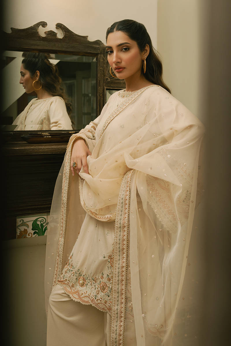 Zaina | Ashiyana Festive Collection’25 | Mohsin Naveed Ranjha