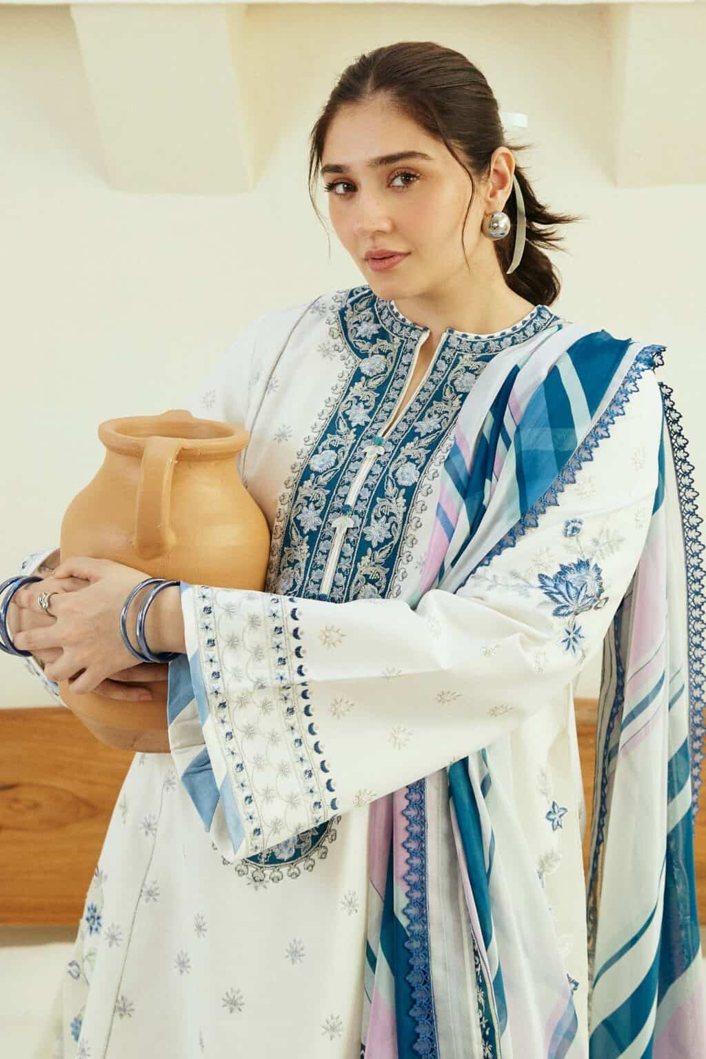 Coco Eid Edition by Zara Shahjahan 2024 | IVORY-D4