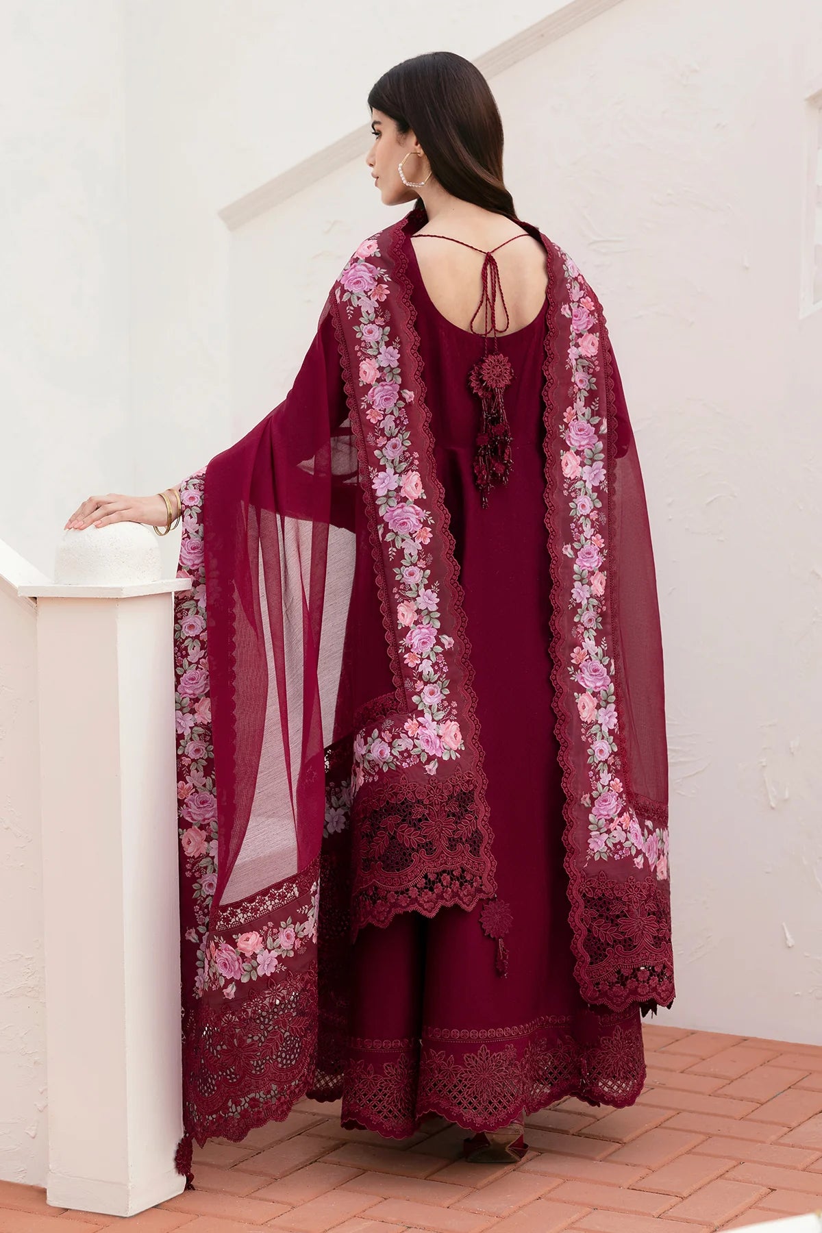 ELU25D05 | UNSTITCHED EID LAWN | Baroque