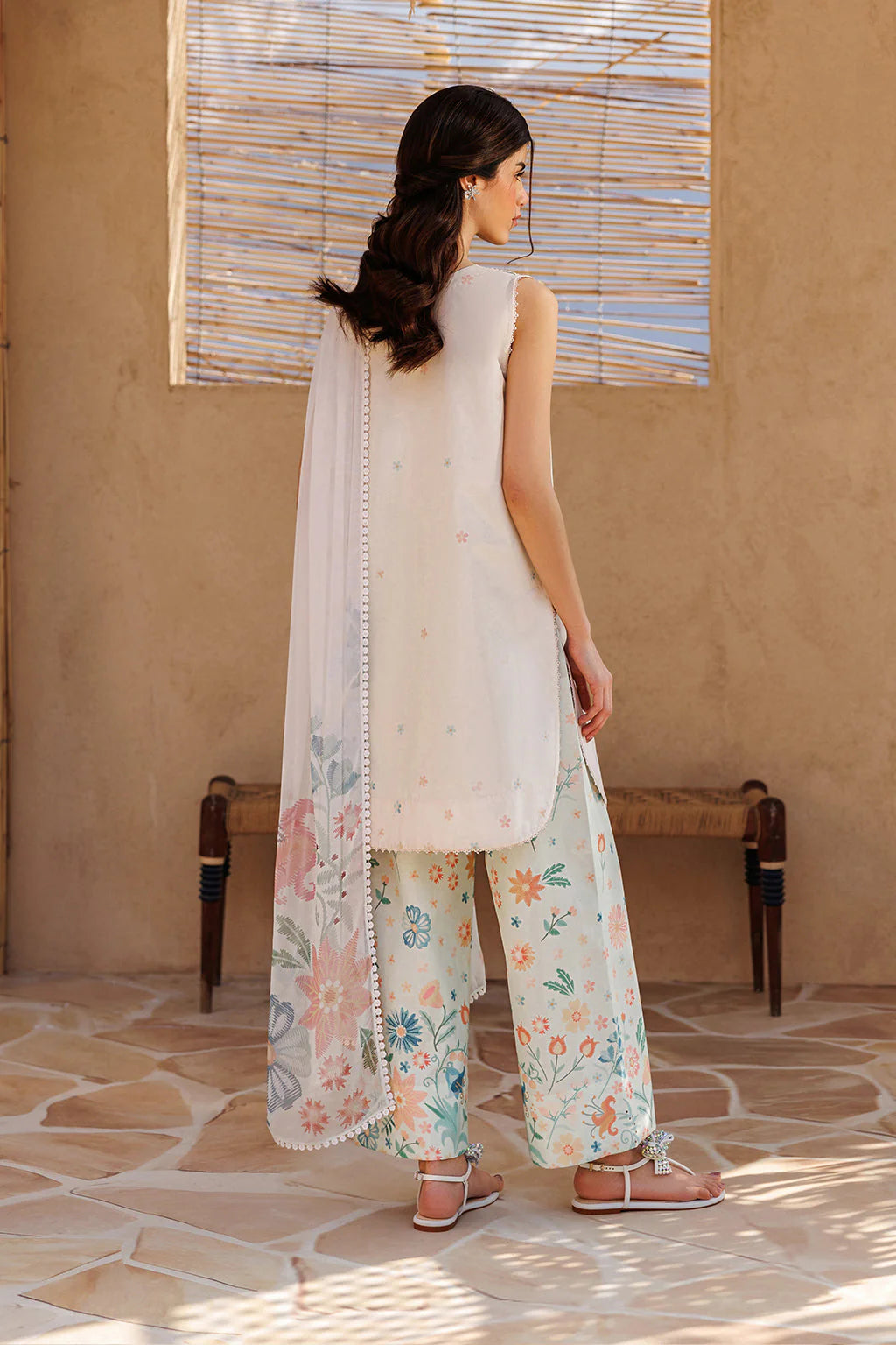 UE-667 Printed Lawn | Iznik