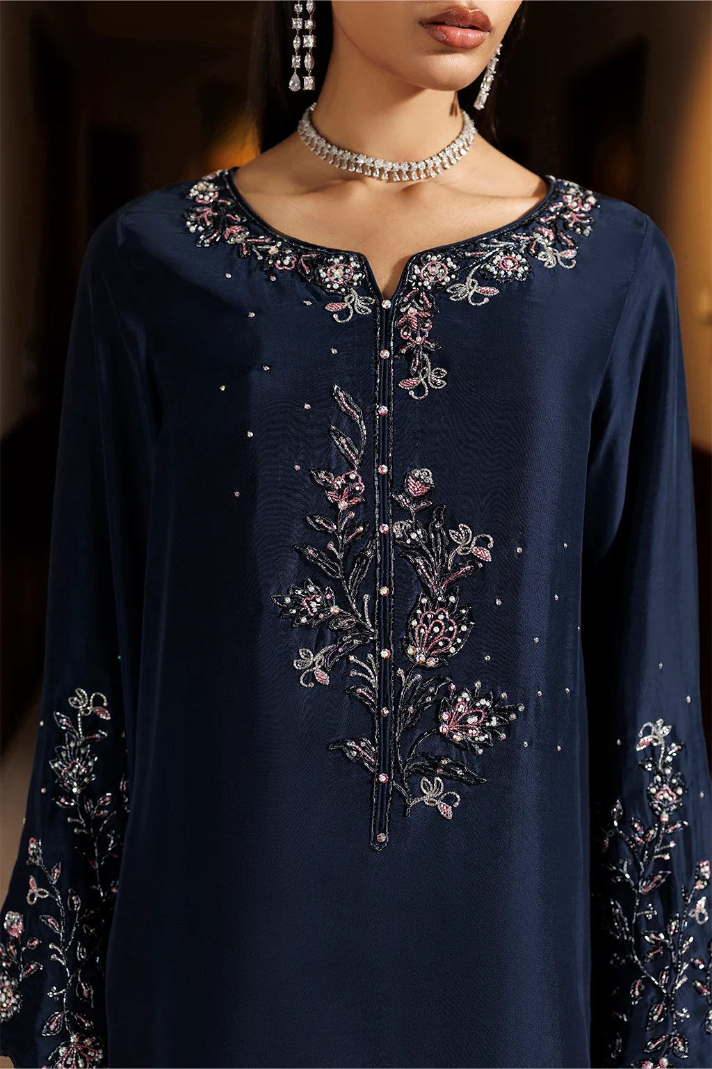UE-723 Embroidered Ramen Silk | Festive Formals ‘26 | Iznik