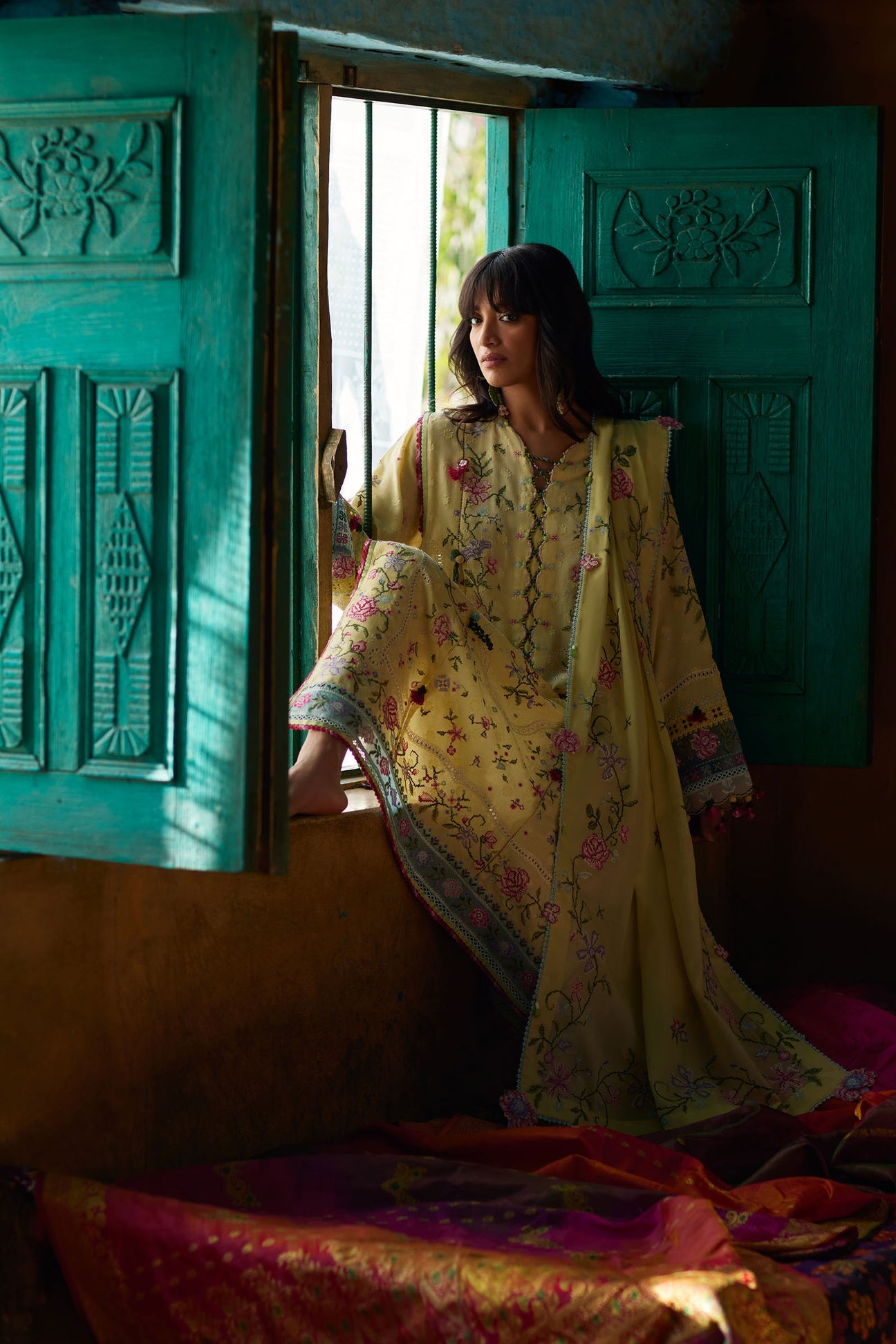 HUĀ YÙN 花韵 (ZL26-03 B) | Zaha Festive Lawn’26