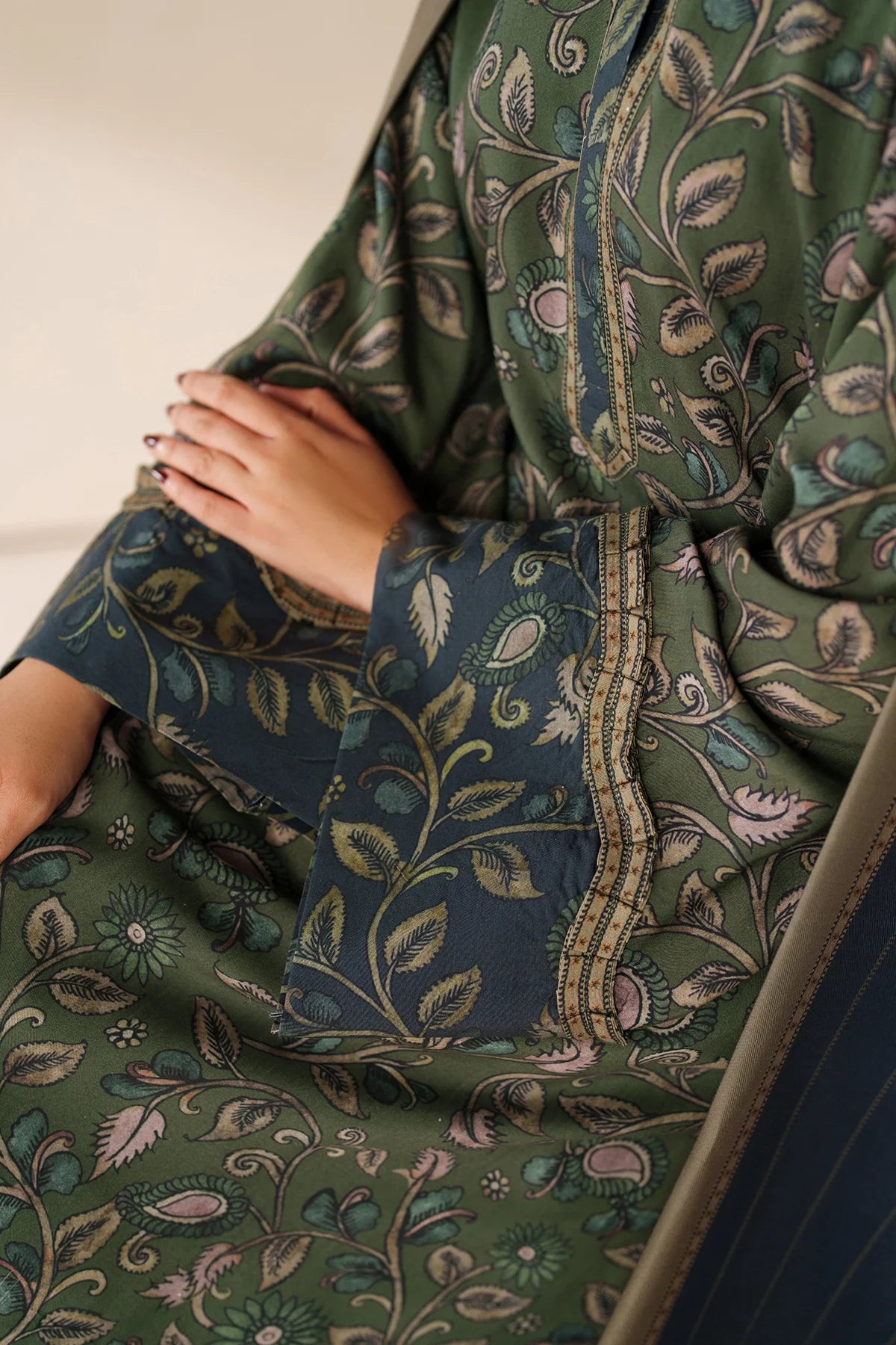 UF-4283 | DIGITAL PRINTED VISCOSE | Baroque