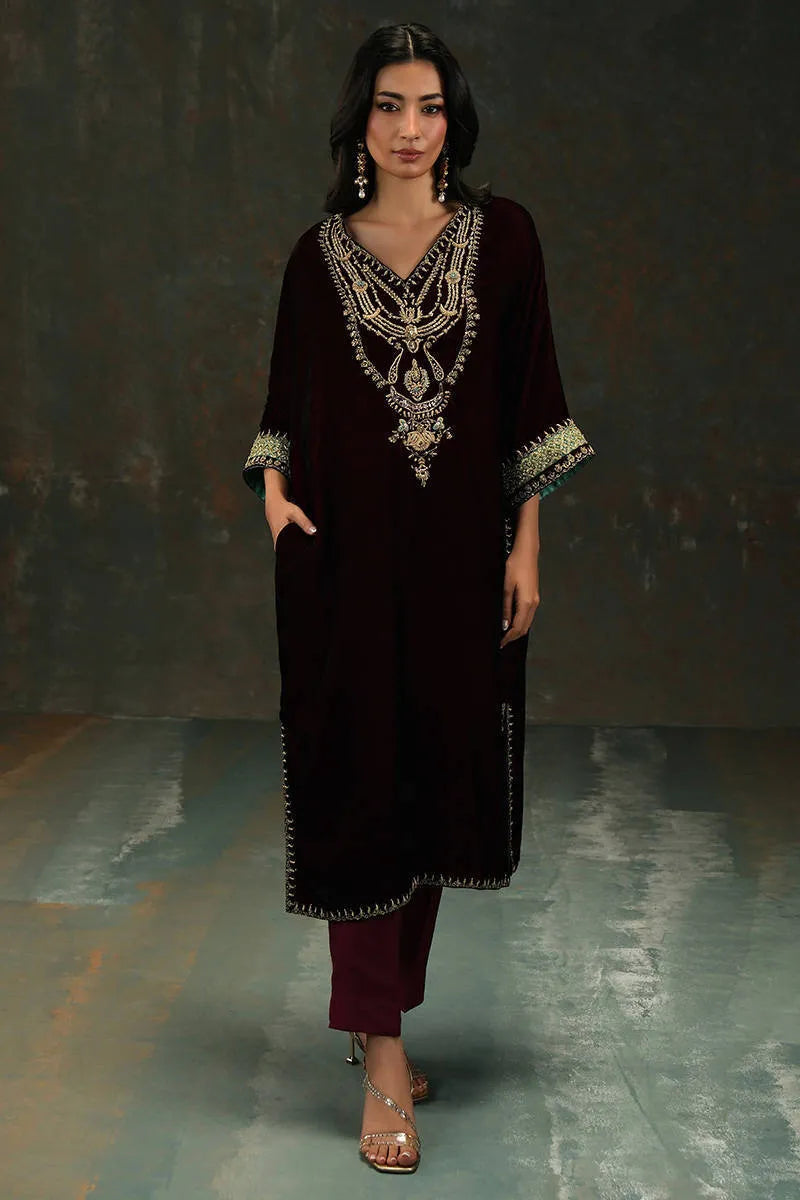 Rani Phiran Shirt And Pants | VELVET ECLIPSE '25 | FARIDA HASAN