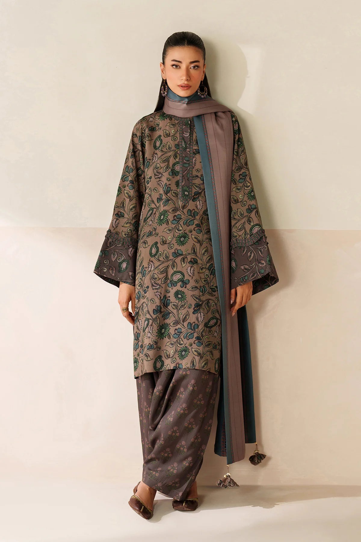 UF-4284 | DIGITAL PRINTED VISCOSE | Baroque