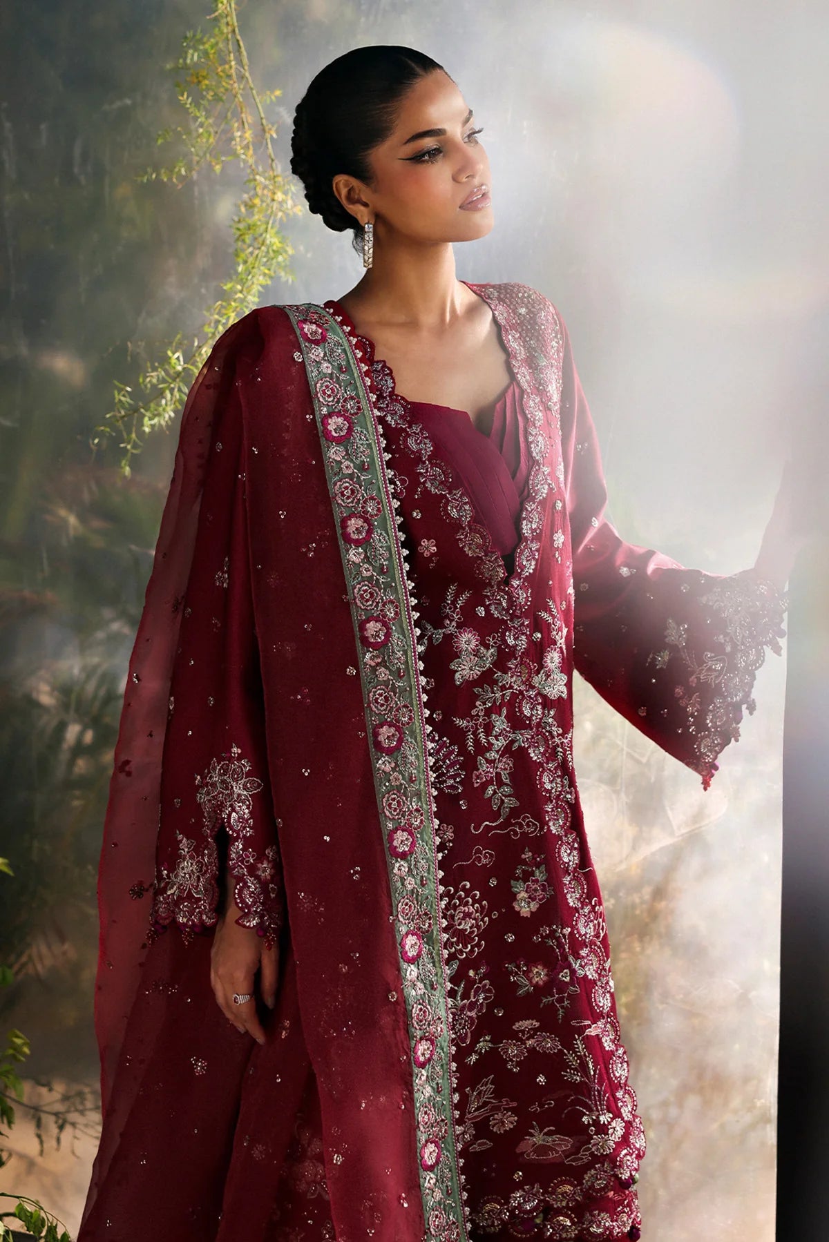 YALIRA | LA FUCHSIA '25 | AFROZEH