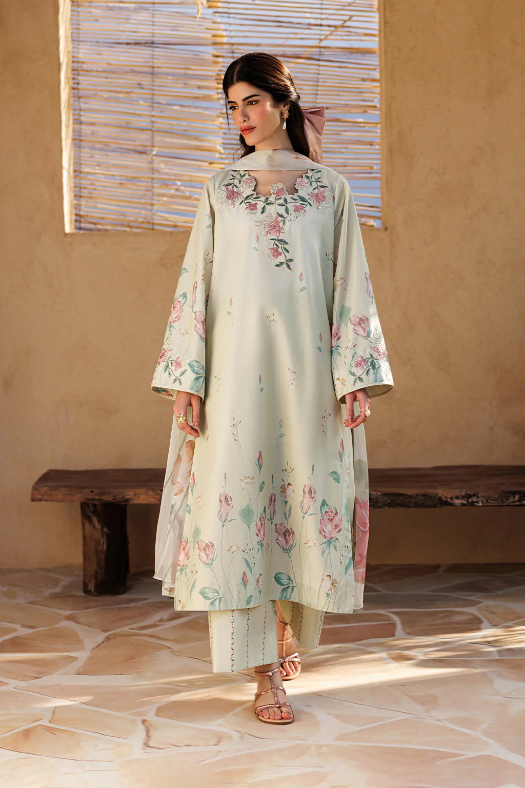 UE-672 Printed Lawn | Iznik