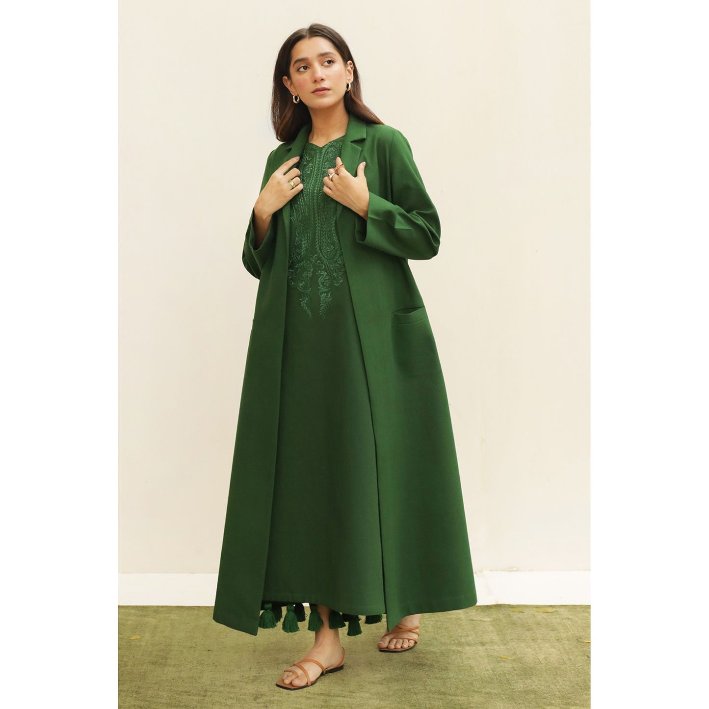 BOTTLE GREEN OUTFIT  | WINTER | DYOT