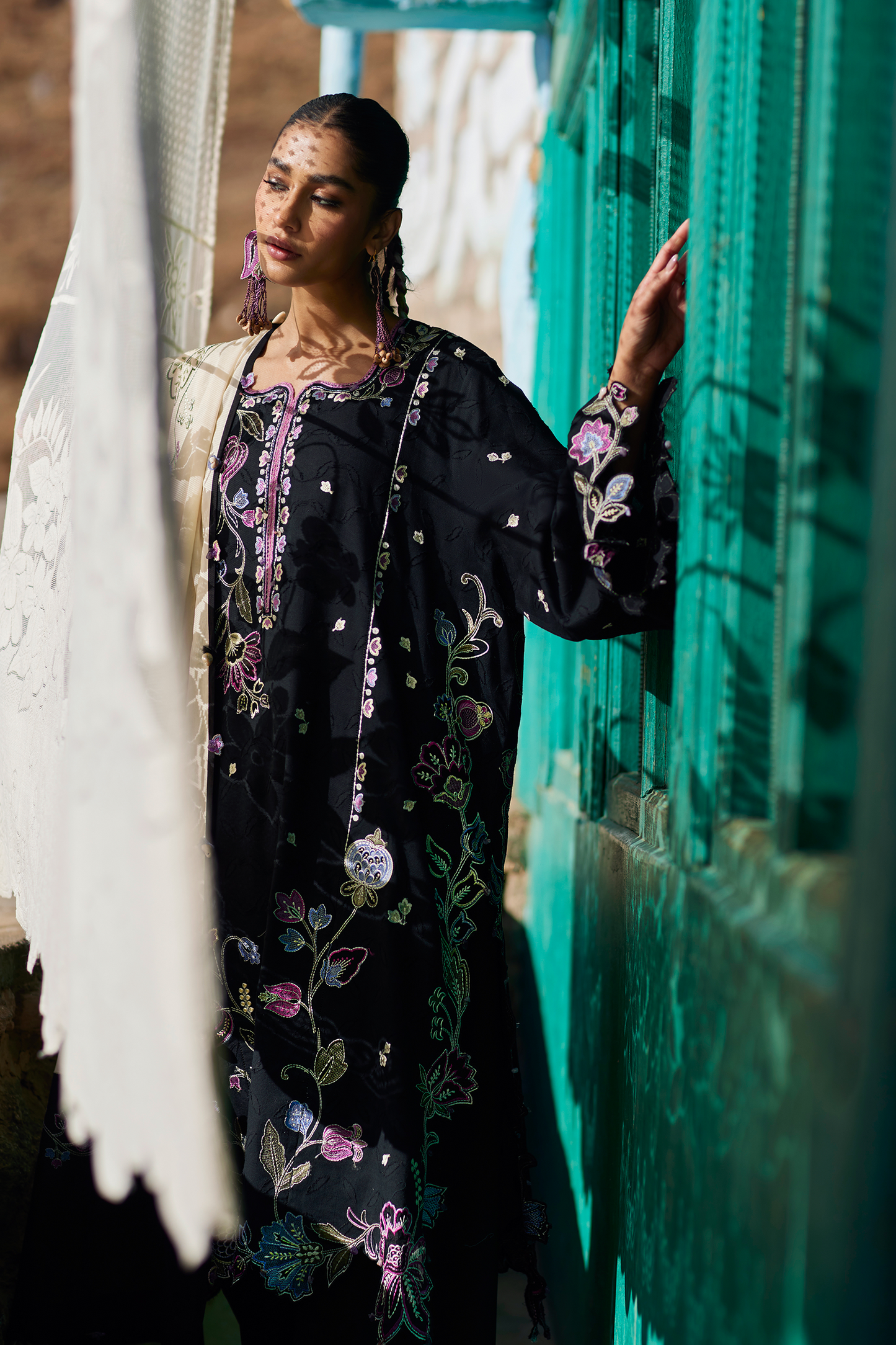 MÍ SÈ 蜜色 (ZL26-07 B) | Zaha Festive Lawn’26