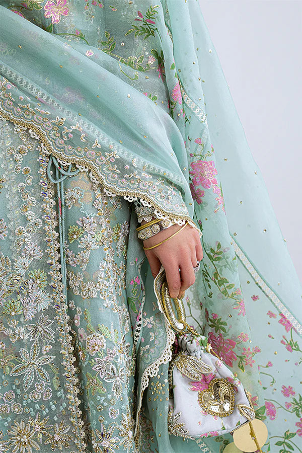 Illyra | FREESHIA '25 | SUFFUSE