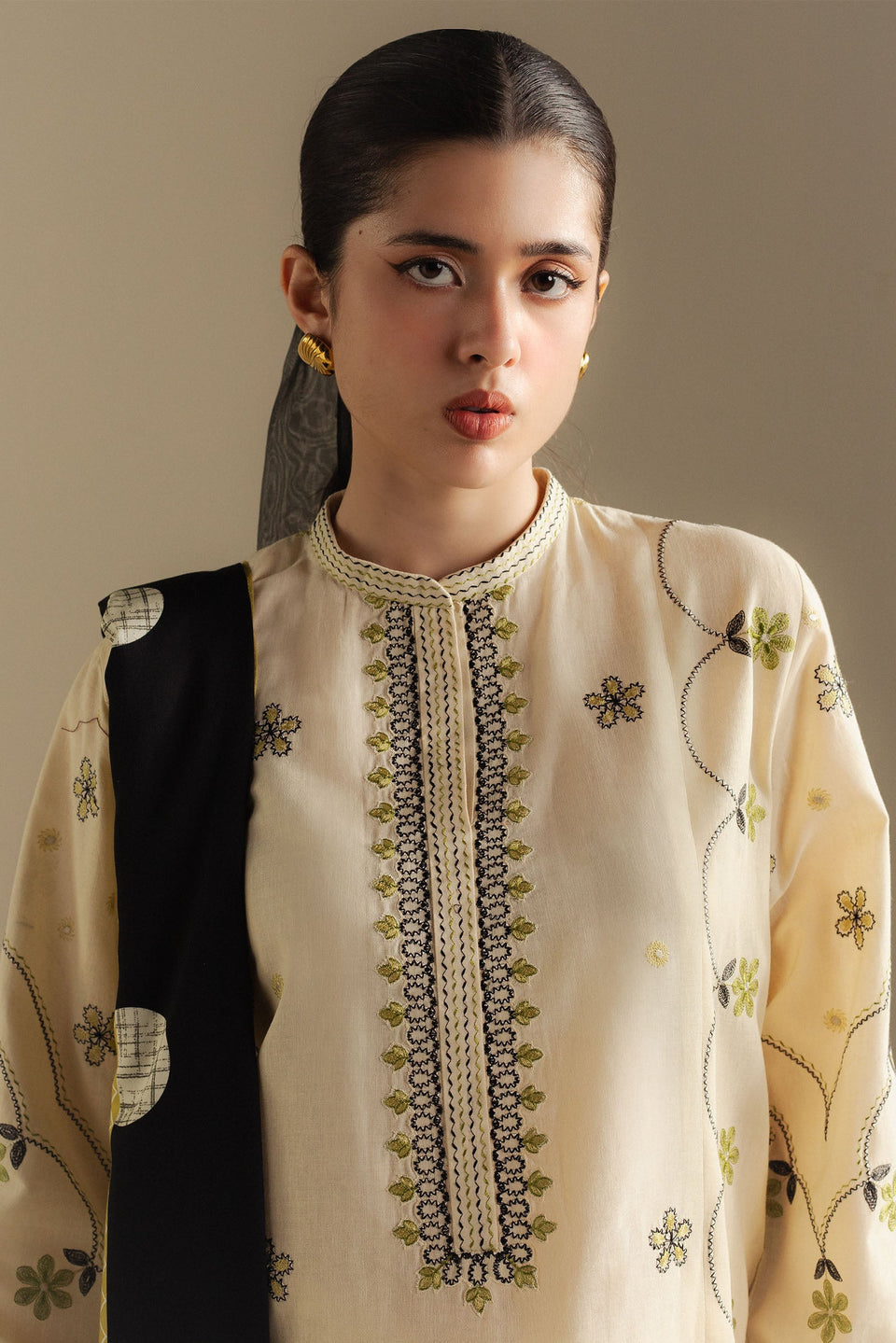 FAWN-8B | Coco Winter Unstitched’25 | Zara Shahjahan