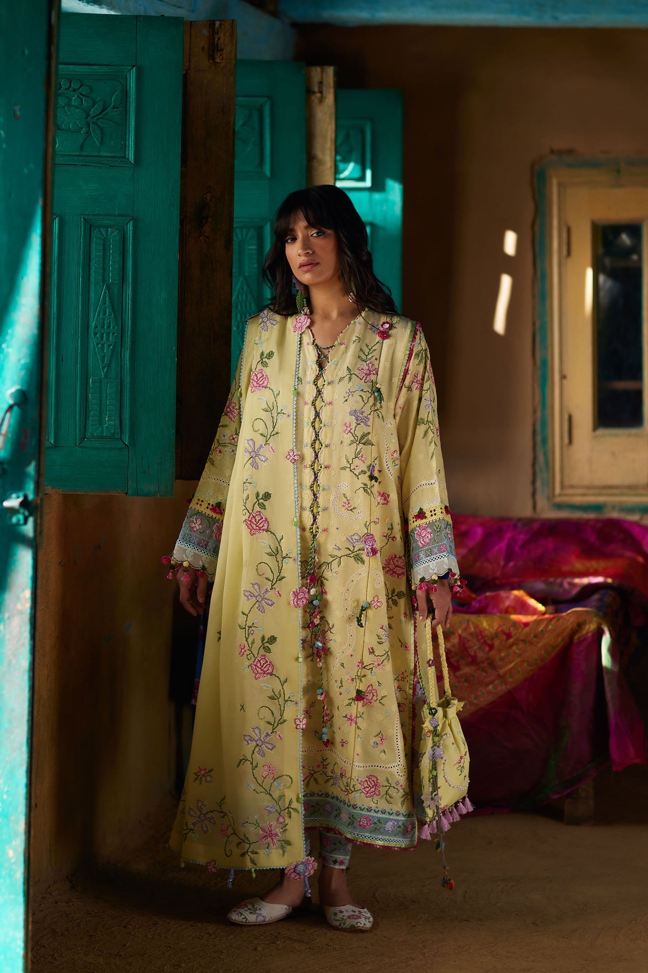 HUĀ YÙN 花韵 (ZL26-03 B) | Zaha Festive Lawn’26